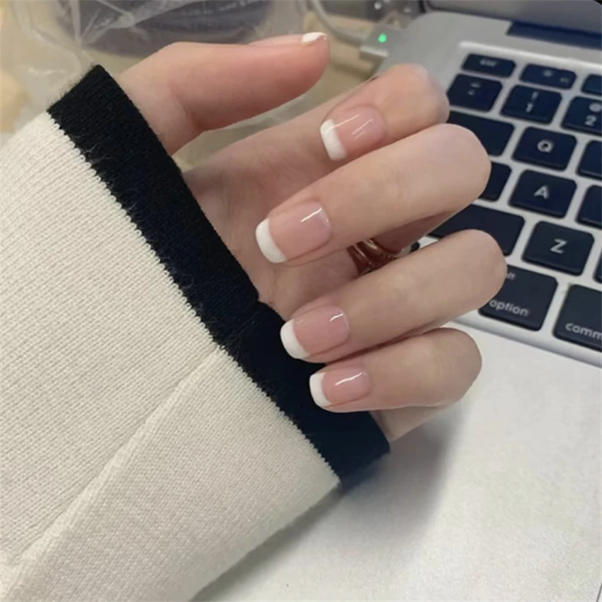 24 Teile/satz Kurze Französisc – Nail Art Press On Bewertung und Preis