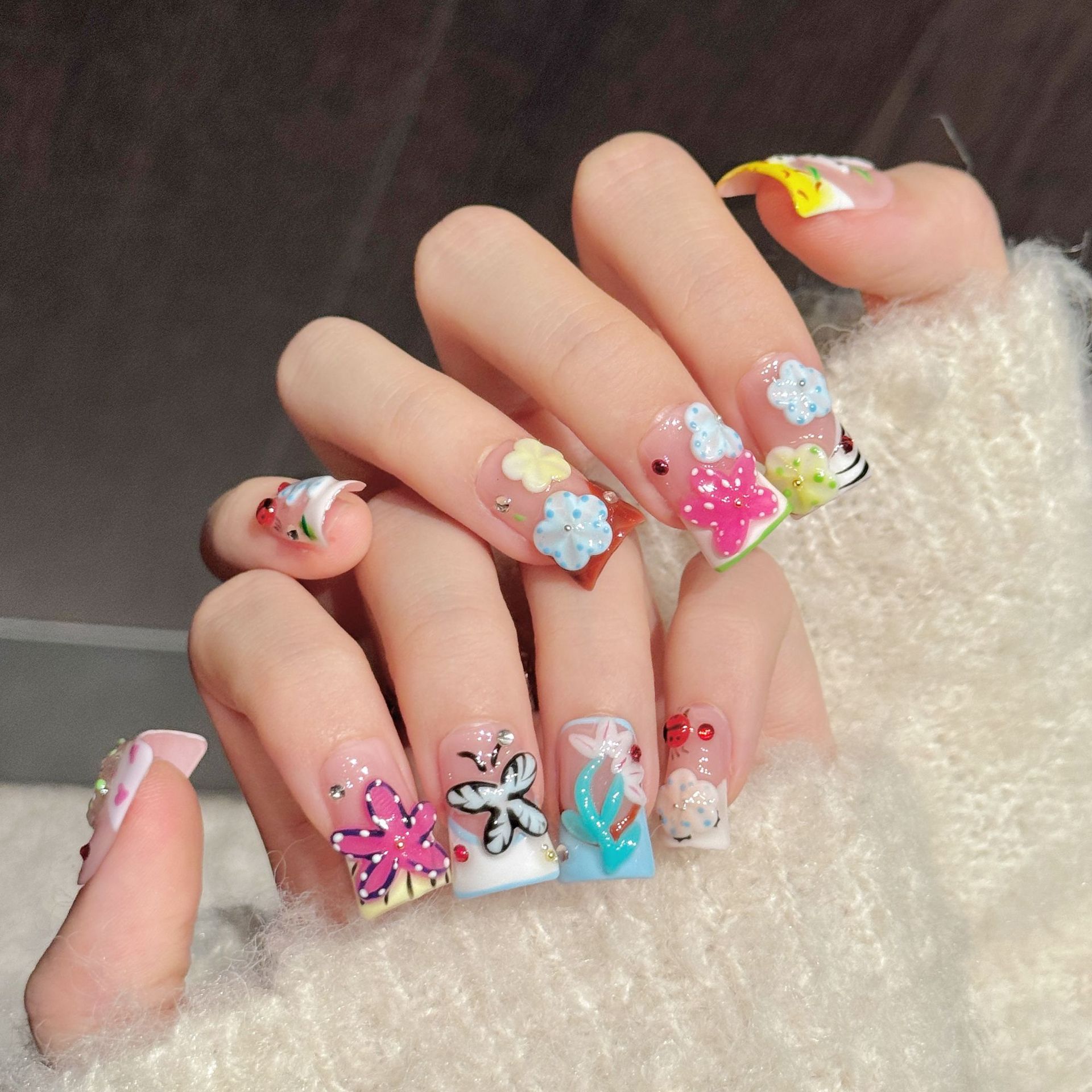 10 Stück handgefertigte Enten- – Nail Art Press On Bewertung und Preis